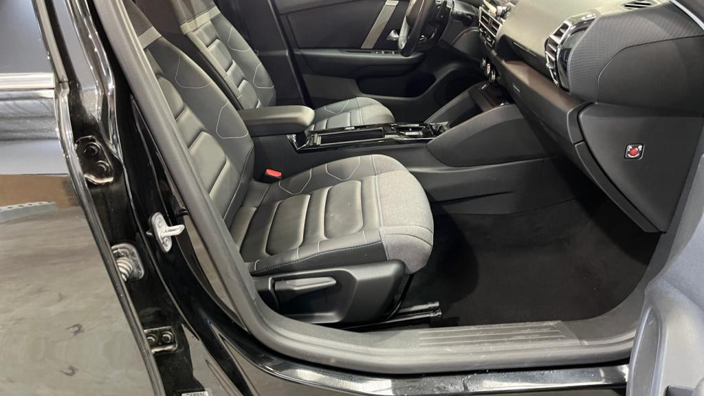 Nouvelle CITROEN C4 X  1.2 PureTech 12V - 130 S&S - EAT8  Max